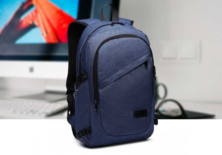 Nosíte v ruksaku notebook? Na toto by ste si mali dať pozor