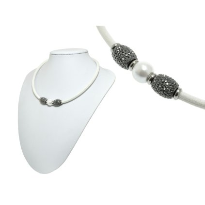 Dámsky náhrdelník z textilnej šnúry v kombinácií s chirurgickou oceľou