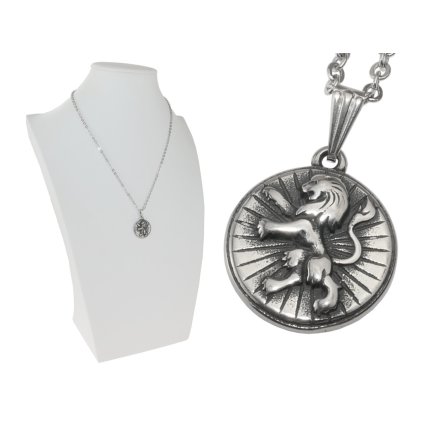 Retiazka s príveskom znamenie zverokruhu Lev s tmavou patinou