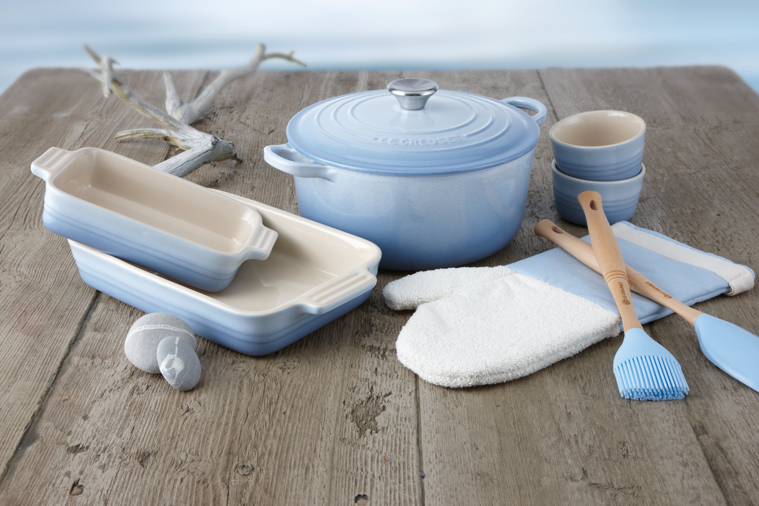 coastal-blue-lecreuset11