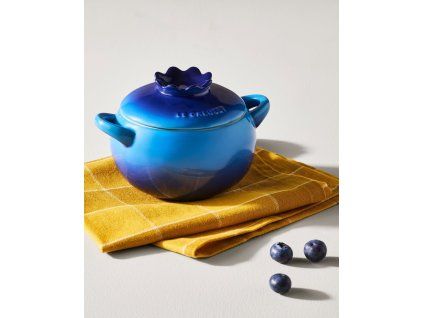 lecreuset blueberry