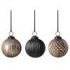 VB 1486777419 A ChristmasChic mono fs single cmyk