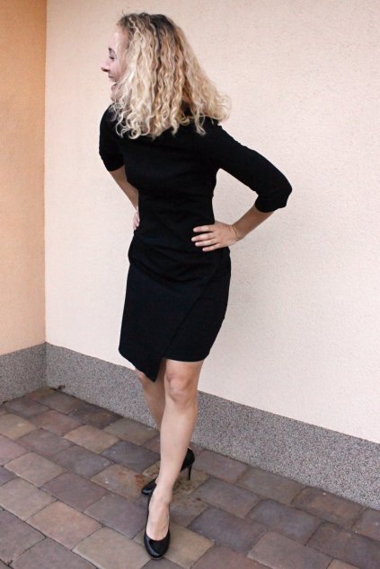 Sportovně elegantní šaty Amy 1