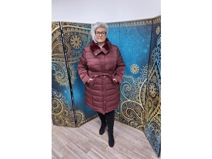 Bunda na zimu s opaskom