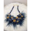 Náhrdelník veľký s pierkami
