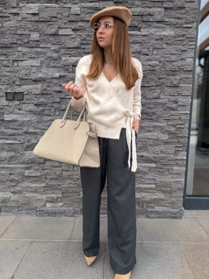 Zavinovací svetřík