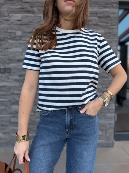 Pruhované triko