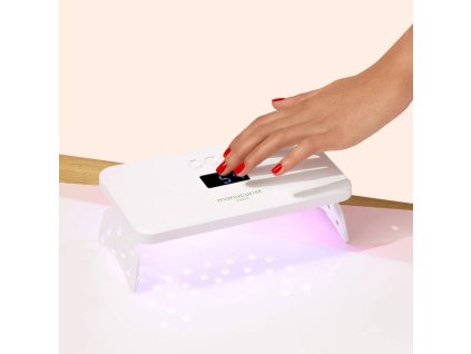 Ducros Q230908 MANUCURIST LAMPES 019 9477 Adb98 1800x1800 1b65a171 be7c 4b2d 9c07 69b89f706ced