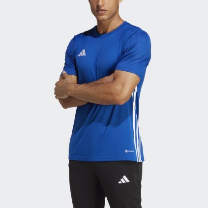 H44528 5 APPAREL On Model Front View grey