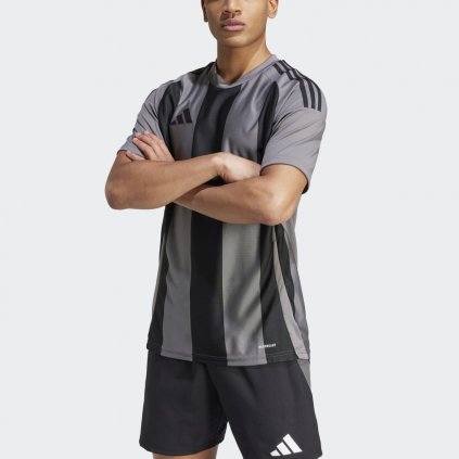 IW2145 5 APPAREL On Model Front View grey