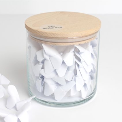 Sklenice „Pro hezký den“ s origami citáty pro rituál Pozitivní mysl