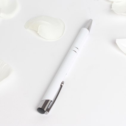 Kovová propiska Belum – elegantní kuličkové pero v minimalistickém designu