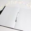 Bílý notes A4 – minimalistický zápisník pro journaling, myšlenky a rituály