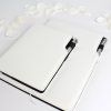 Bílý notes A4 – minimalistický zápisník pro journaling, myšlenky a rituály