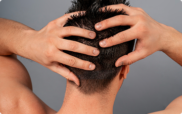 Proč samotný šampon nestačí. Jak podpořit růst vlasů zevnitř