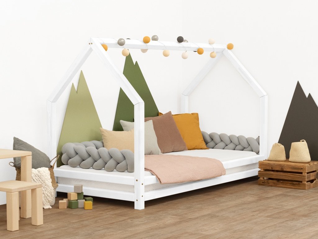 childrens house bed