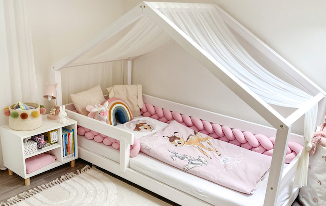 Cum să decorați patul tip căsuță al copilului dumneavoastră?