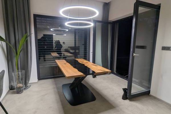 Proč je masivní nábytek investicí na celý život