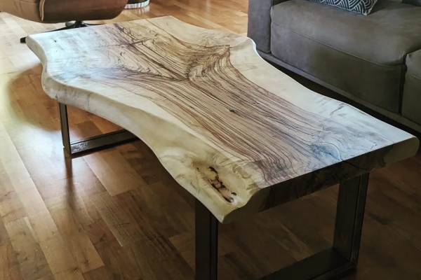 Jak si sjednotit interiér masivním nábytkem