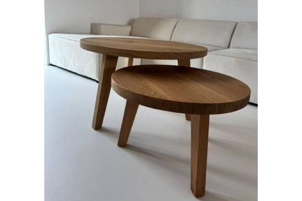 konferencni_stolek_maera_benoble