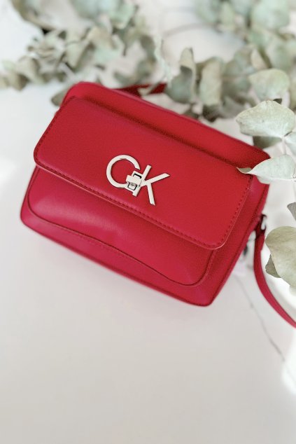 Calvin Klein re-lock kabelka - červená (Velikost Jedna velikost)