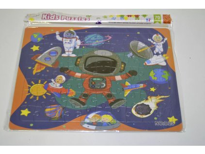Puzzle 70 dílků D25 - Vesmír, černočervený kosmonaut