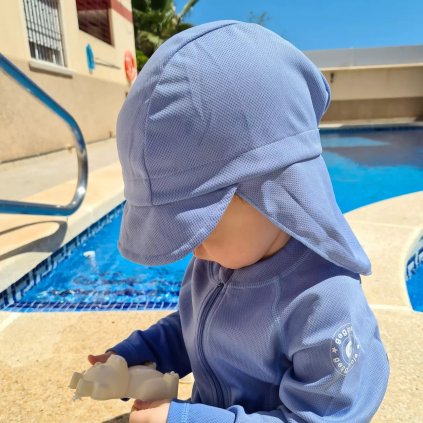 Dětský UV klobouk s kšiltem proti slunci Blue Geggamoja