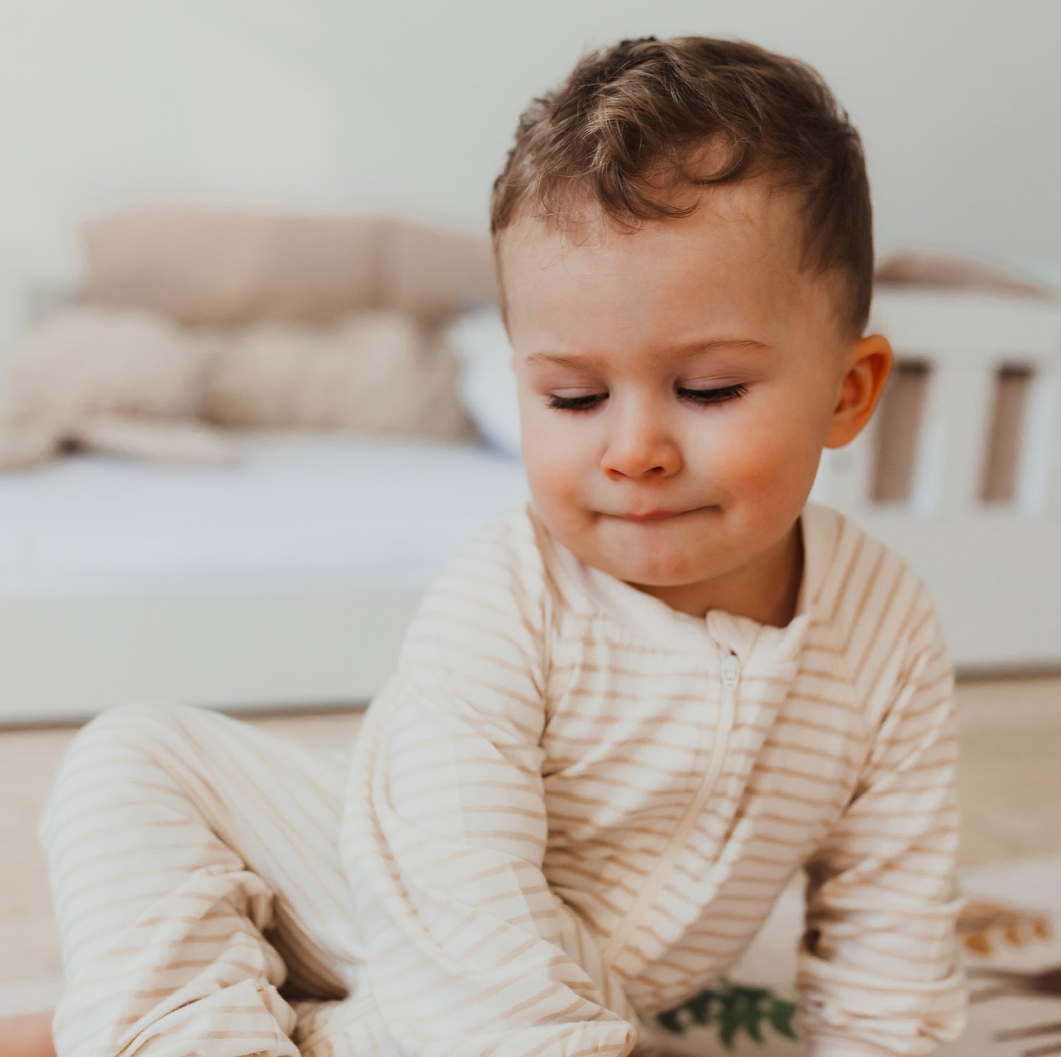 Empfindliche Babyhaut und Kleidung: Welche Materialien eignen sich für Babys, Atopiker und Kinder mit Ekzem?