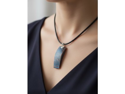 Secesní šperk modrý