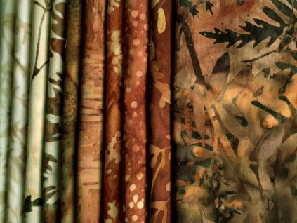 Hoffman Bali batika hneda tepla