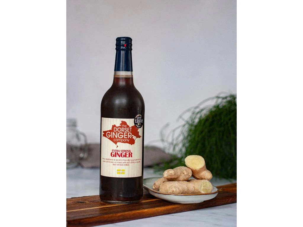 Ginger-extra-strong-nealkoholicky-zazvorovy-napoj--750-ml