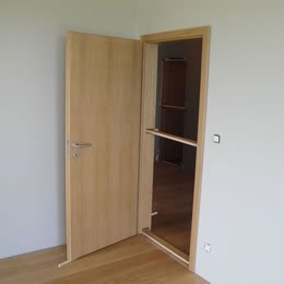 Dvere Dubová prírodná dyha LAK
