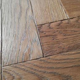 Herringbone podlaha – kolekcia Provence postaršený povrch