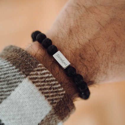 Pánský náramek s textem a s korálky láva stříbrná