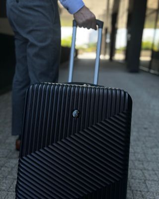 🧳✨ MILANO náš best-seller, který si zamilujete!✨🧳 Elegantní, odolný a praktický – přesně takový je Milano. Díky italskému...