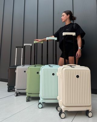 ✨ BERTOO CAGLIARI - stylový parťák pro tvoje cestovatelské dobrodružství 🛫 Cagliari je plný chytrých detailů, které ocení...