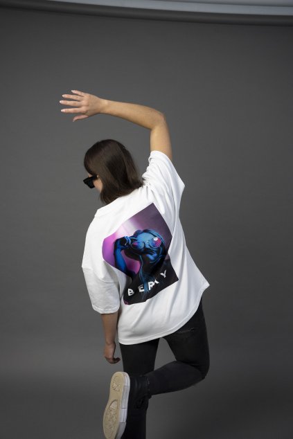 TRIKO ME AT 5AM bílé unisex OVERSIZE