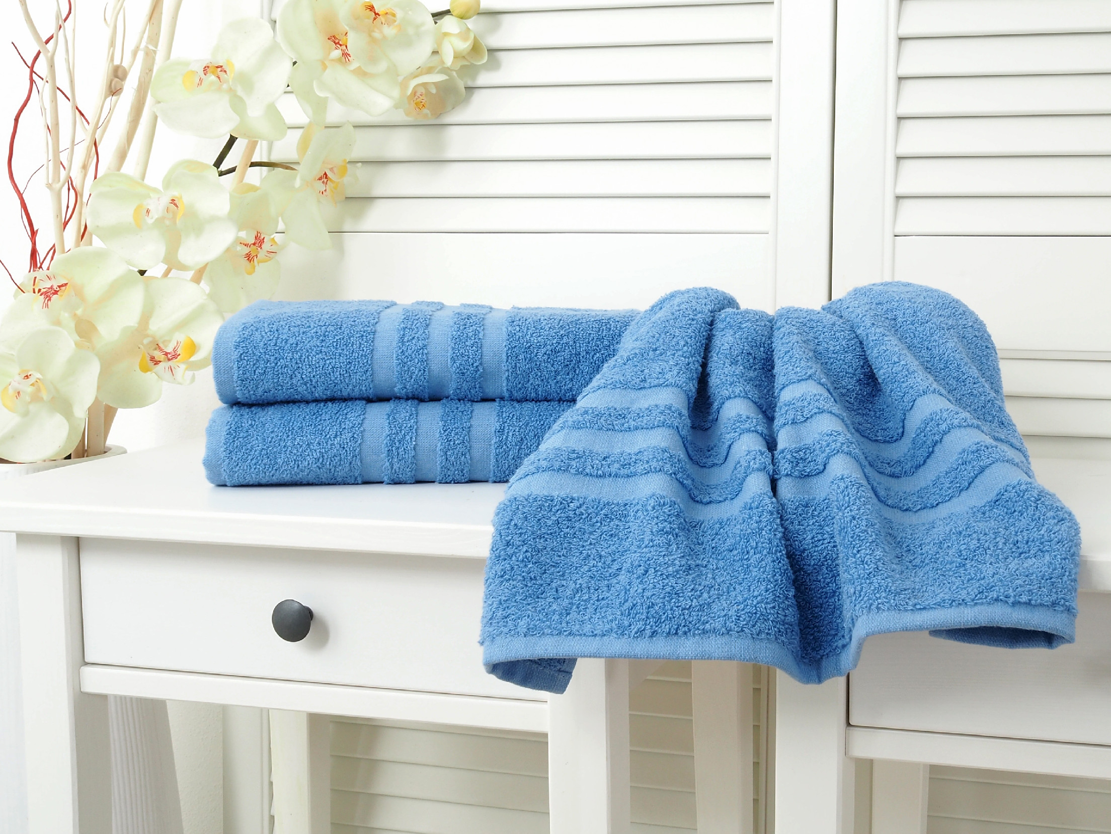 Levně Bavlněný froté ručník Standard - Dark blue Rozměr: 50 x 100