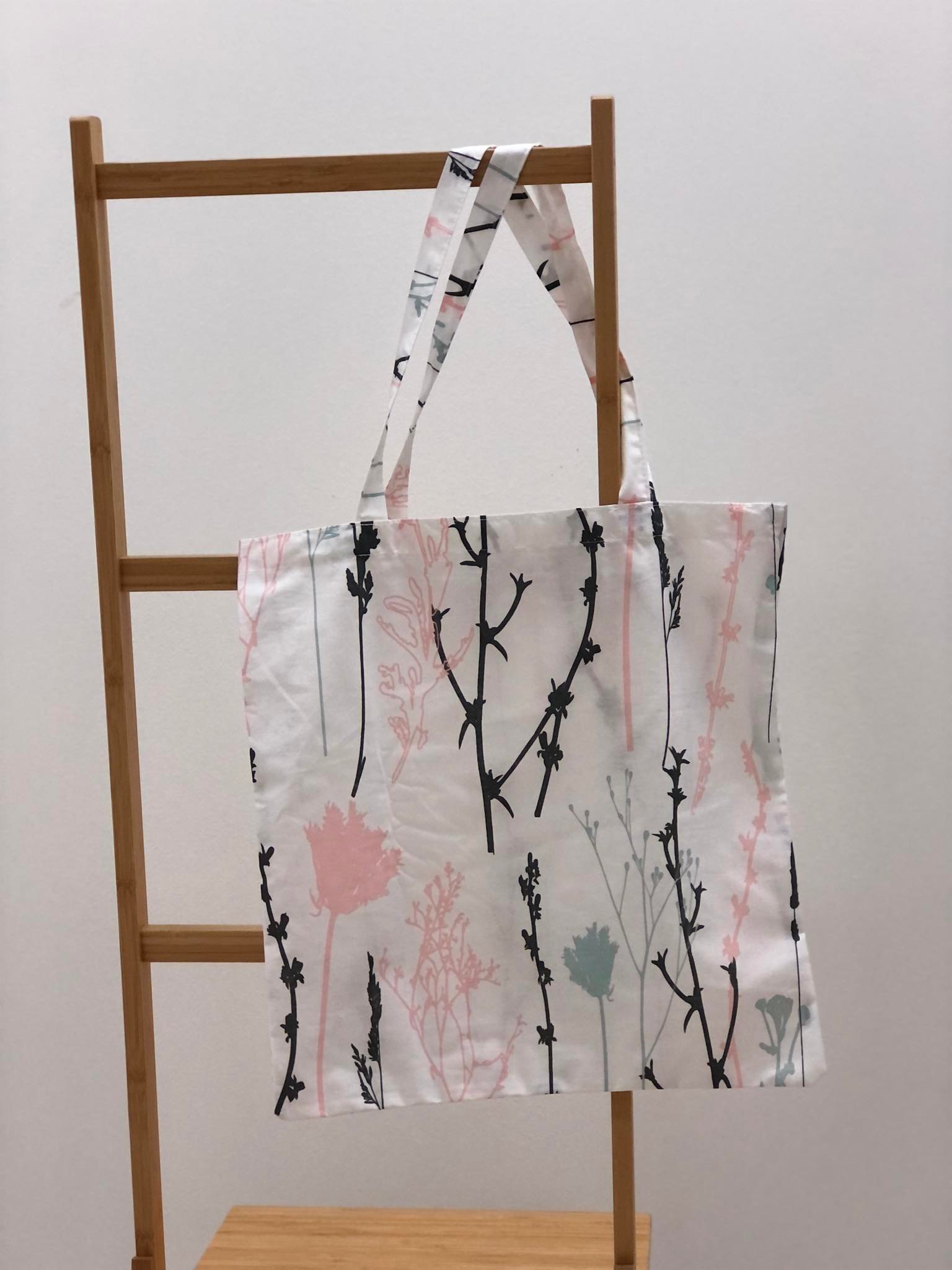 B.E.S. - Petrovice, s.r.o. Látková taška - 40x45cm - vzor Betina