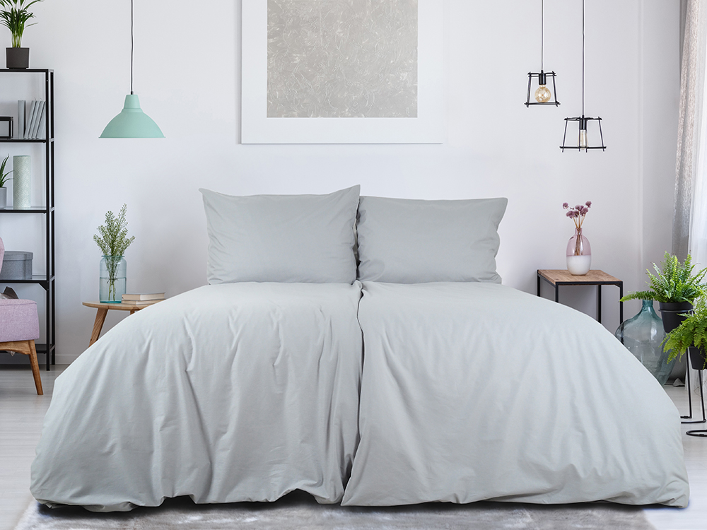 B.E.S. - Petrovice, s.r.o. Povlečení BAVLNA Jednobarevné 140x200+70x90 hotelová kapsa - Šedá