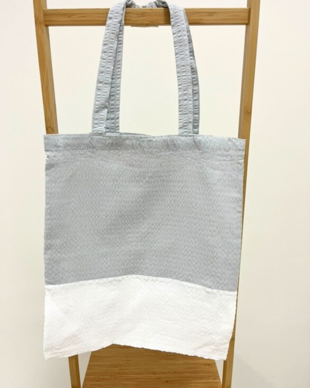 B.E.S. - Petrovice, s.r.o. Látková taška - 40x45cm - vzor Šedá - bílá