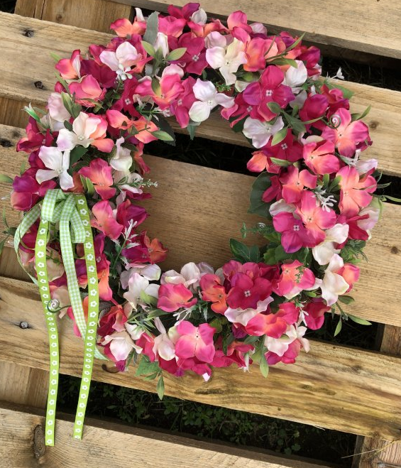 Věnec na dveře hortenzie