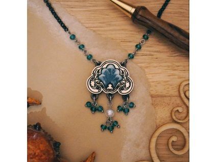 56a9915409bdc653b7fd23a1e2b2b24e5ada3edc6e88c1b996cf0664d158bbda (1)