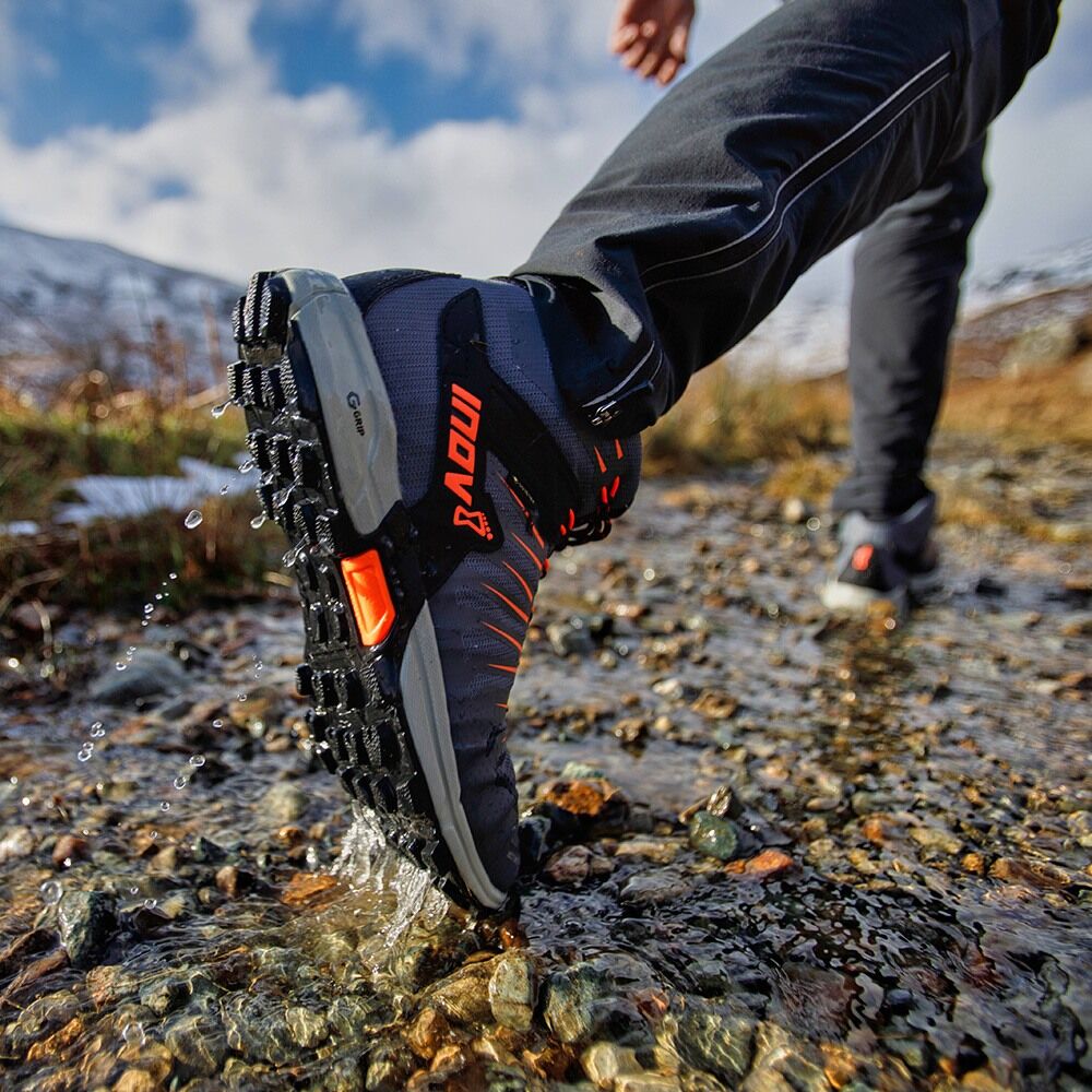 000803-gymt-m-01-roclite-g-345-gtx-womens-lightweight-hiking-boot-gore-tex