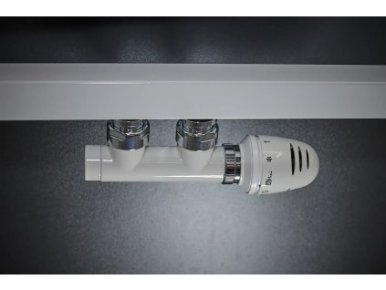 Set pro středové připojení těles - bílý / chrom (#S360016 Set pro středové připojení těles - chrom, svěrné šroubení pro trubku 16 x 2, Svěrné šroubení plast. trubka 16 x 2, Hlavice M28 x 1,5)