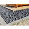 7463 11 chatka zatravnovaci tvarnice 1