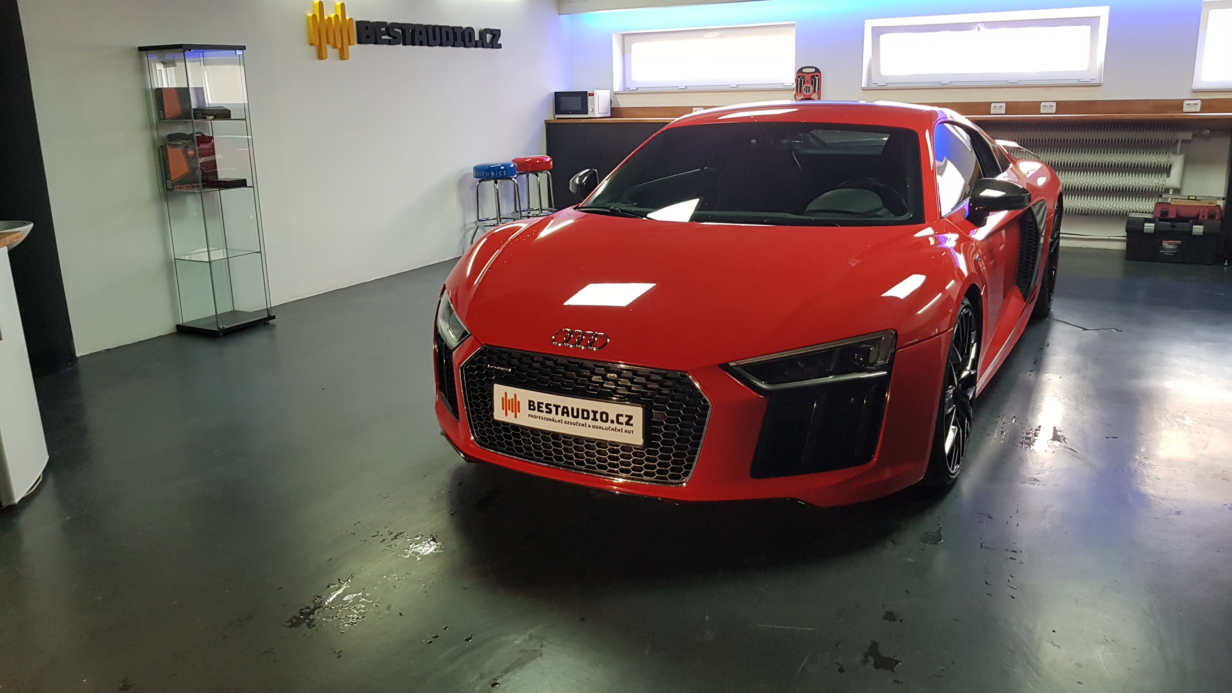 AUDI R8 2017 – kompletní ozvučení a náhrada premiového sound systému BANG OLUFSEN