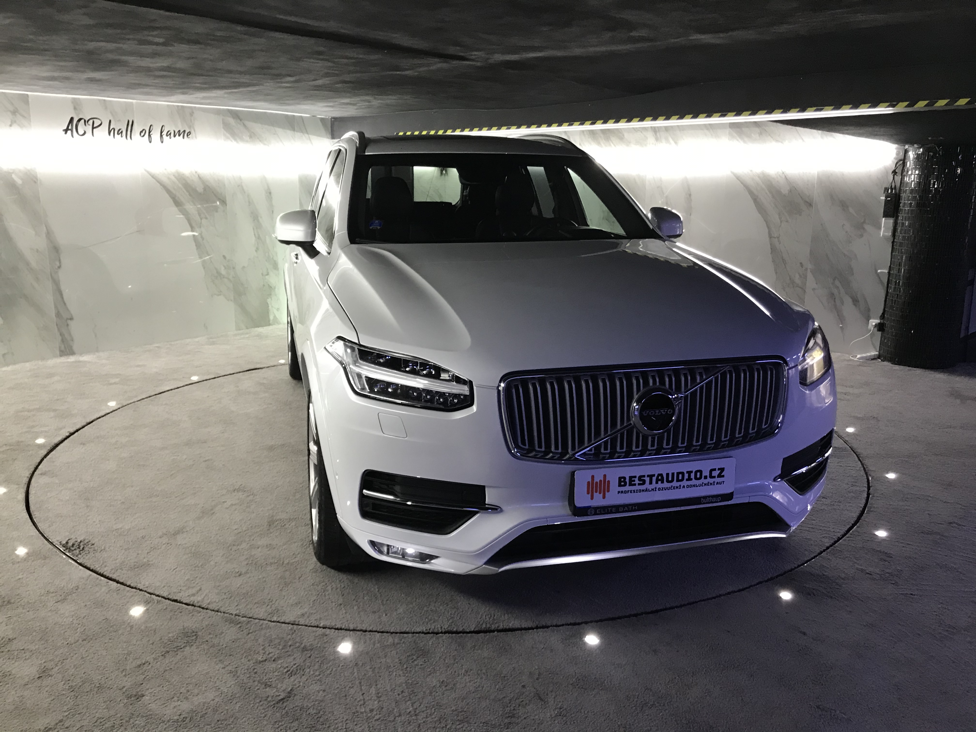 Volvo XC90 – Kompletní odhlučnění vozu