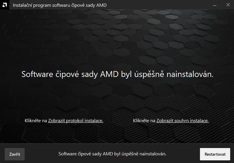 Potvrzovací obrazovka instalátoru AMD Chipset Software po úspěšném dokončení instalace všech ovladačů s výzvou k restartu Windows