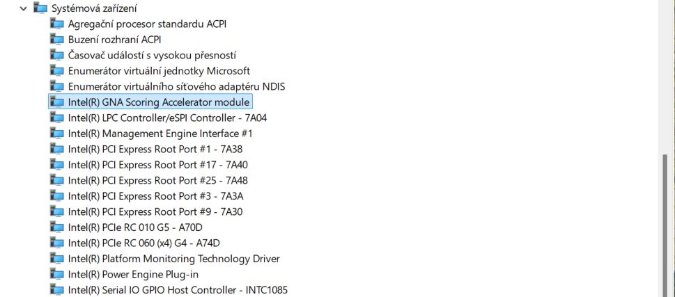 Správce zařízení ve Windows s označenou položkou Intel GNA Scoring Accelerator module ve větvi Systémová zařízení